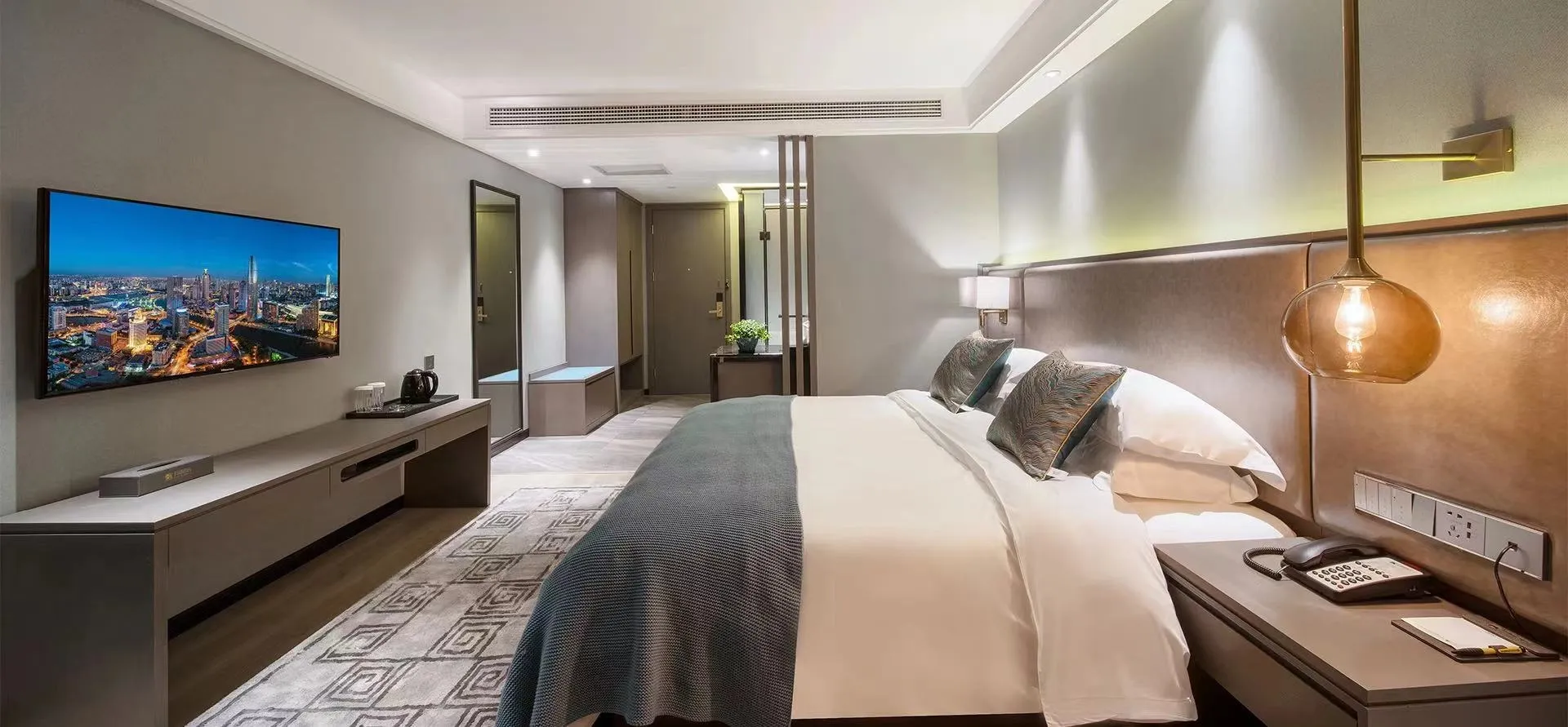 Longshow Textiles: Your Strategic Partner in Hotel Linen Wholesale Solutions